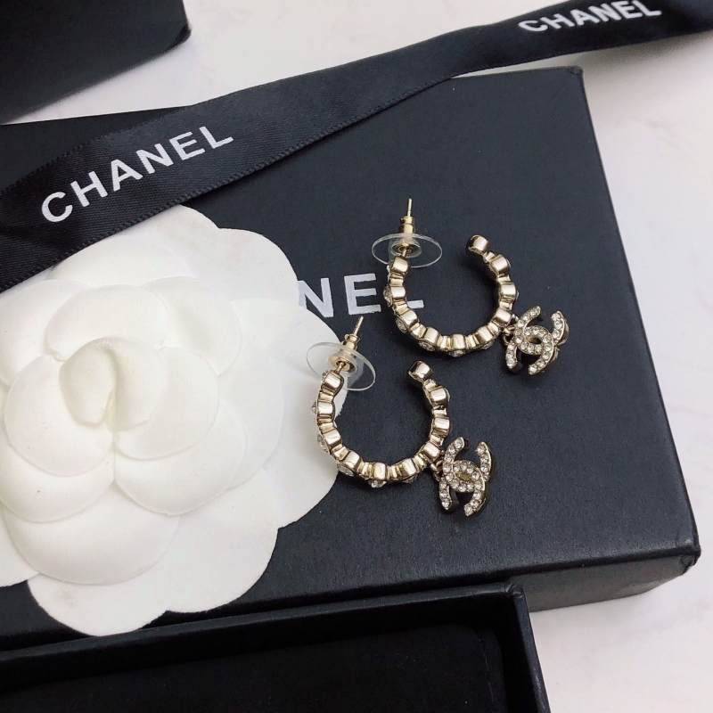 Ch**el earrings